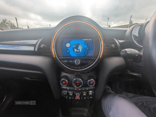 Used MINI Hatch 2018 for sale - 76372129: Photo 15