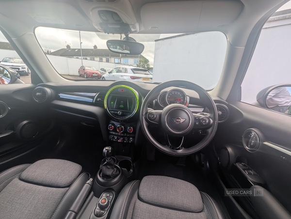 Used MINI Hatch 2018 for sale - 76372129: Photo 5