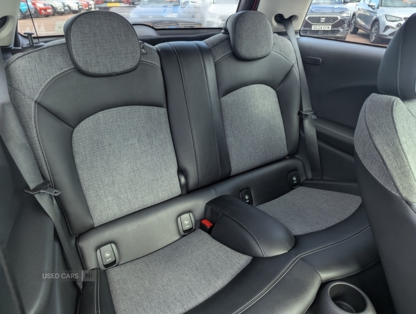 Used MINI Hatch 2018 for sale - 76372129: Photo 6