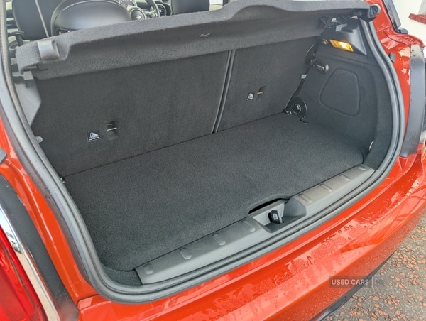 Used MINI Hatch 2018 for sale - 76372129: Photo 7