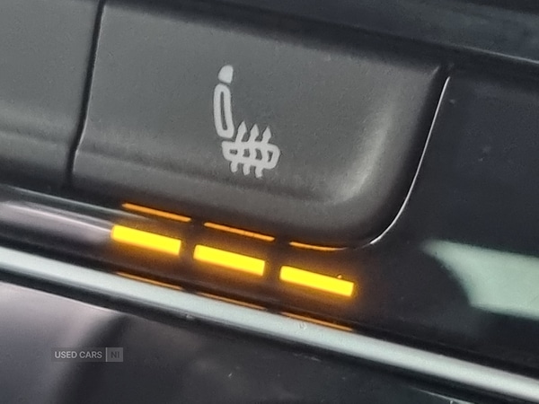 Used Volkswagen Passat 2020 for sale - 76998385: Photo 32