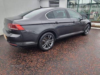 Used Volkswagen Passat 2020 for sale - 76998385: Photo