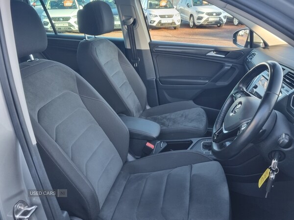 Used Volkswagen Tiguan 2018 for sale - 76803100: Photo 8