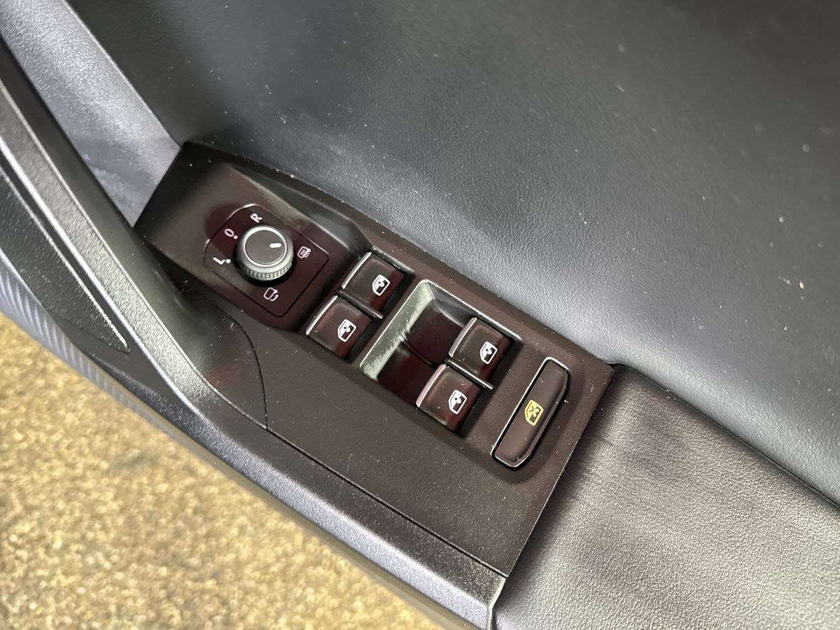 Used SEAT Leon 2021 for sale - 77725949: Photo 24