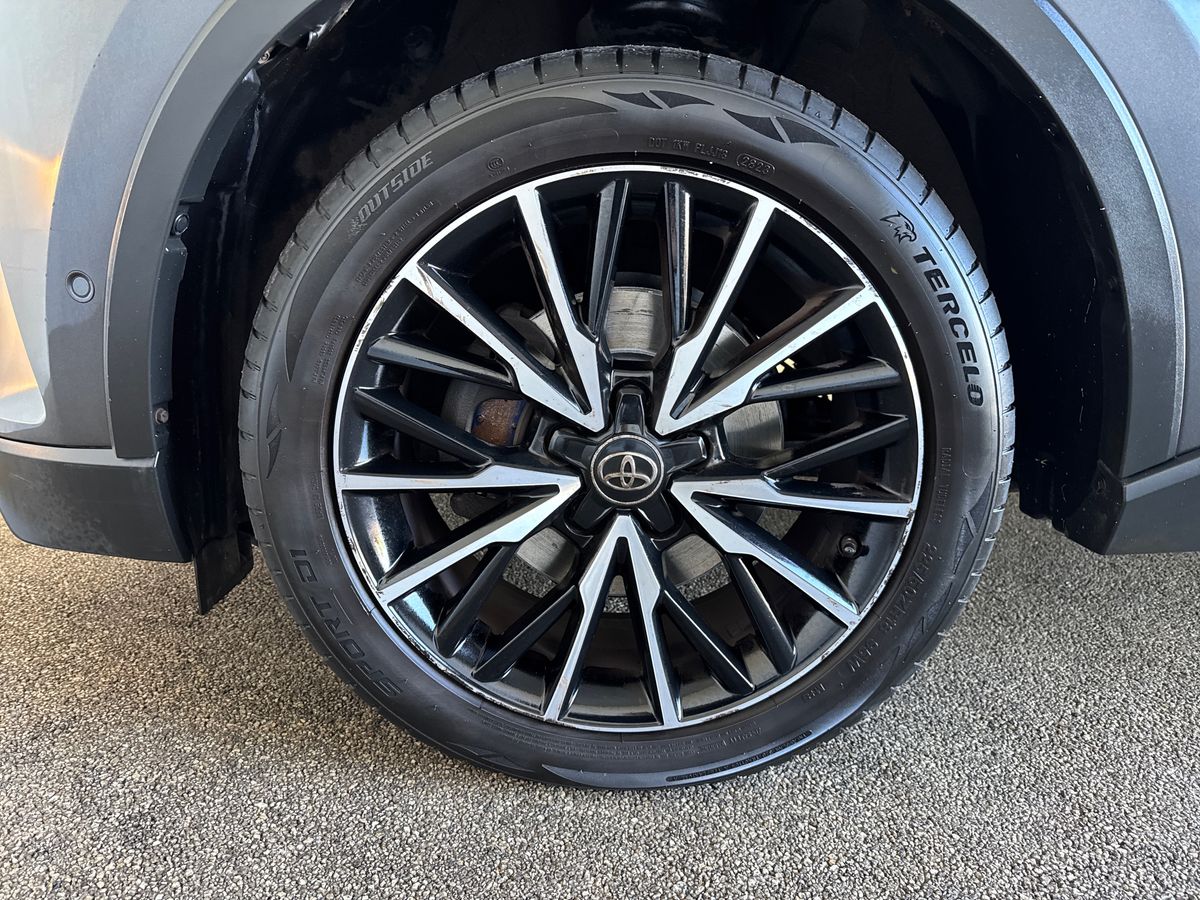 Used Toyota C-HR 2018 for sale - 77855734: Photo 14