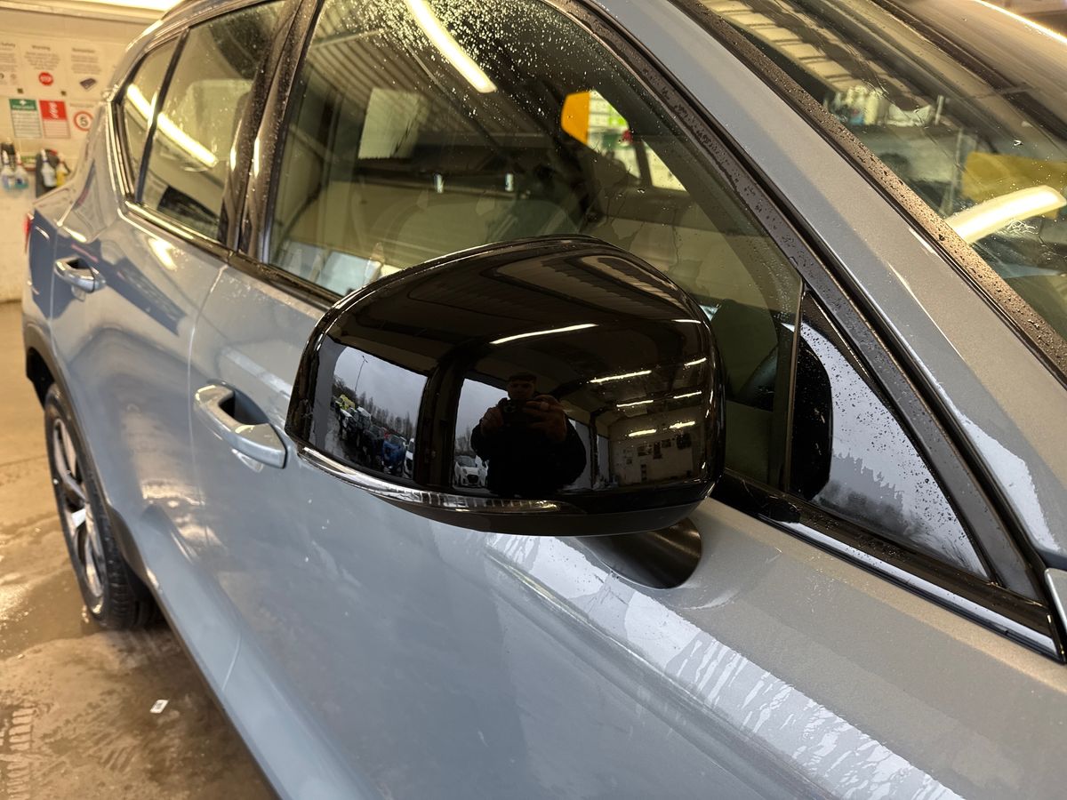 Used Volvo XC40 2023 for sale - 77959896: Photo 29