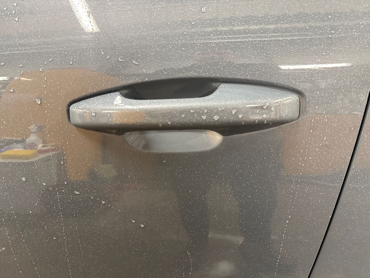 Used Volvo XC40 2023 for sale - 77959896: Photo 30