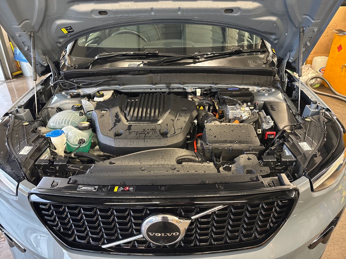 Used Volvo XC40 2023 for sale - 77959896: Photo 33