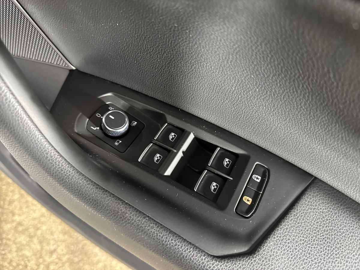 Used Volkswagen Touareg 2020 for sale - 76289819: Photo 24