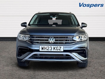Used Volkswagen Tiguan Allspace 2023 for sale - 78456350: Photo