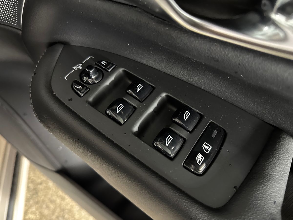 Used Volvo XC90 2023 for sale - 77333132: Photo 24