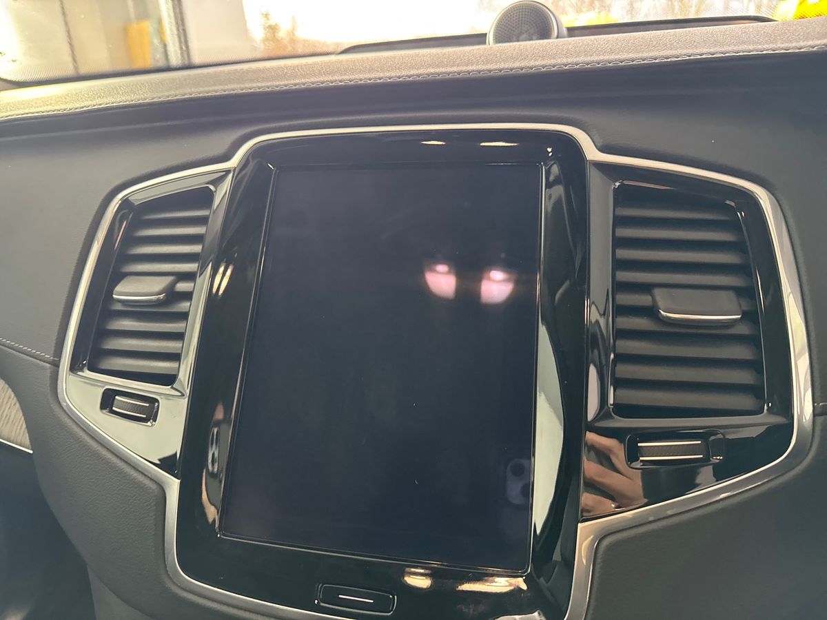 Used Volvo XC90 2023 for sale - 77333132: Photo 25