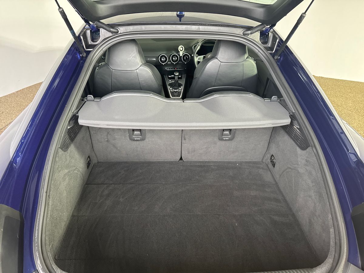 Used Audi TT 2018 for sale - 77235467: Photo 17