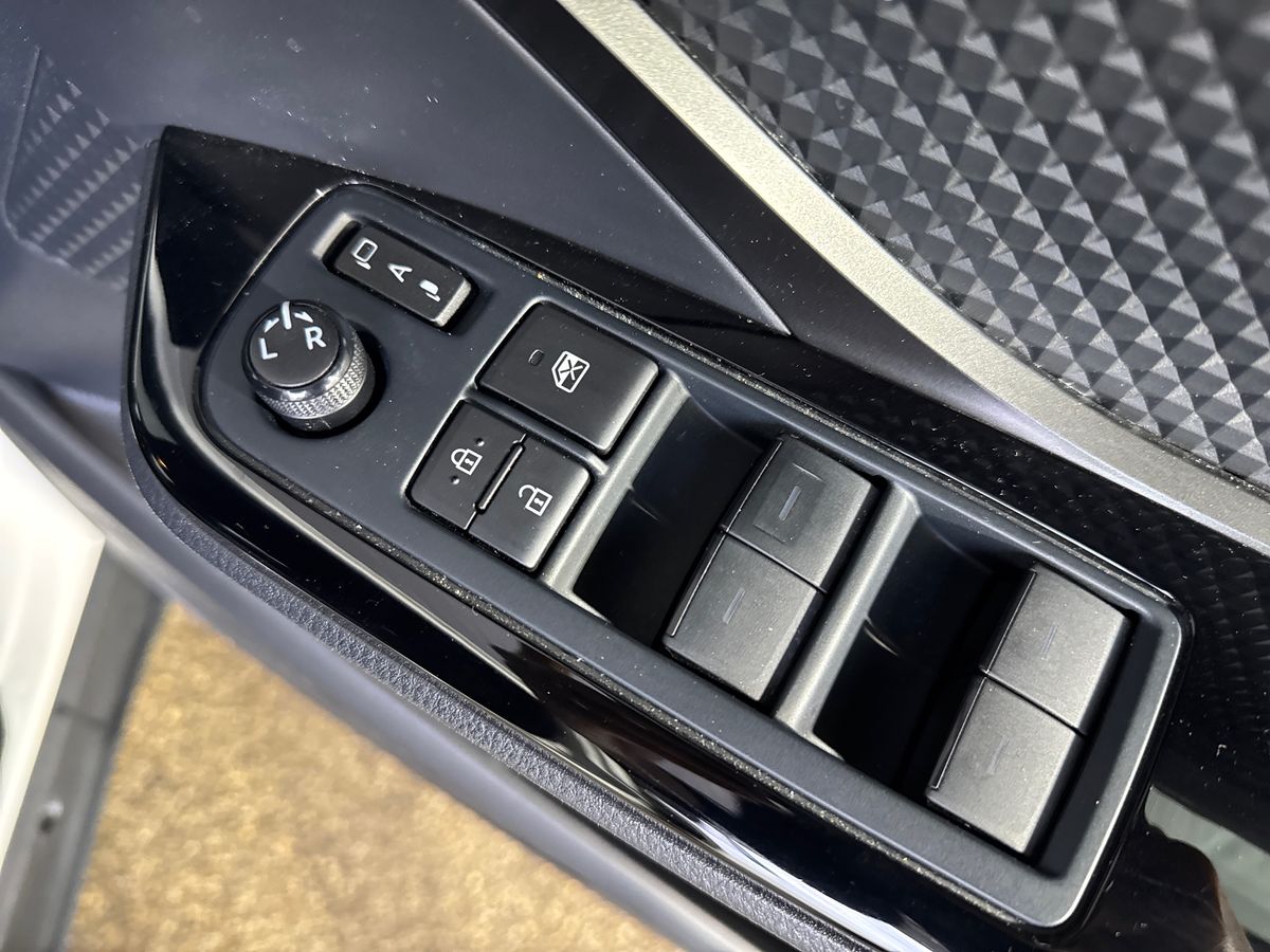 Used Toyota C-HR 2022 for sale - 77151481: Photo 24