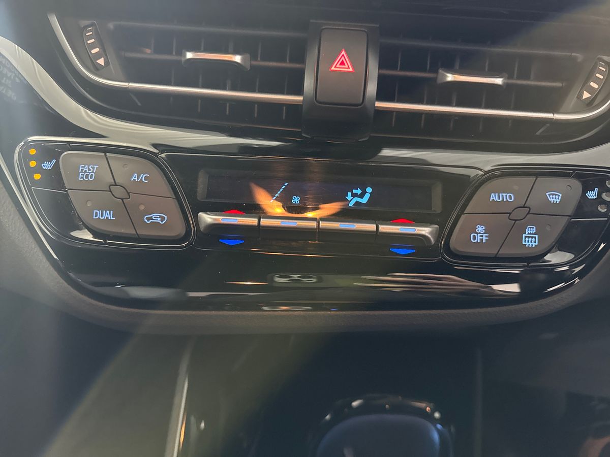 Used Toyota C-HR 2022 for sale - 77151481: Photo 26