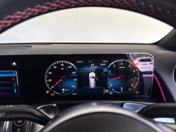 Used Mercedes-Benz GLB 2023 for sale - 76221771: Photo 23