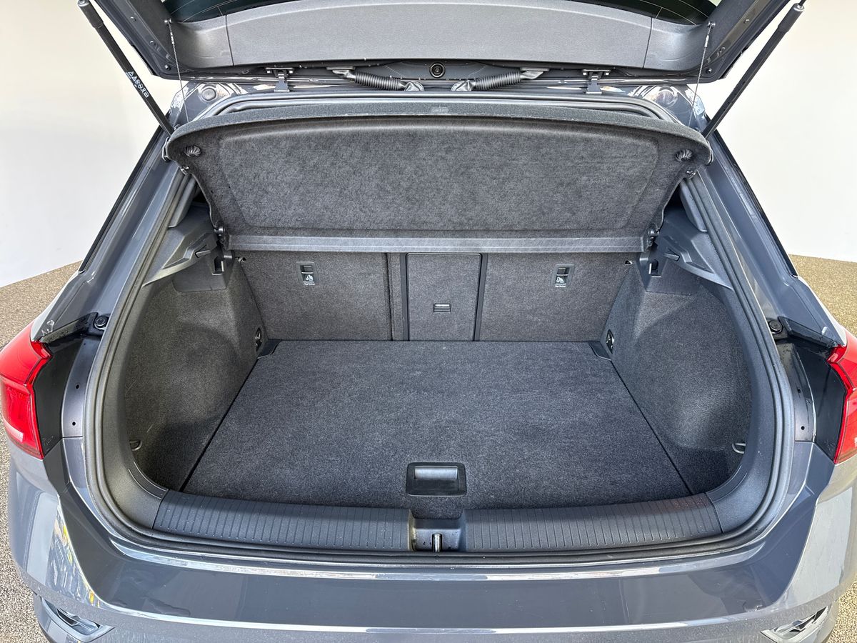 Used Volkswagen T-Roc 2021 for sale - 77151480: Photo 17