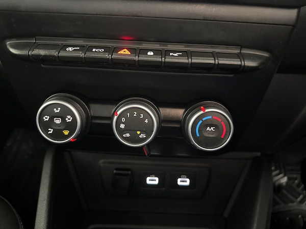 Used Dacia Duster 2022 for sale - 75979910: Photo 26