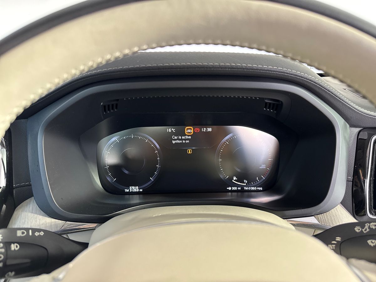 Used Volvo XC60 2018 for sale - 76355201: Photo 23