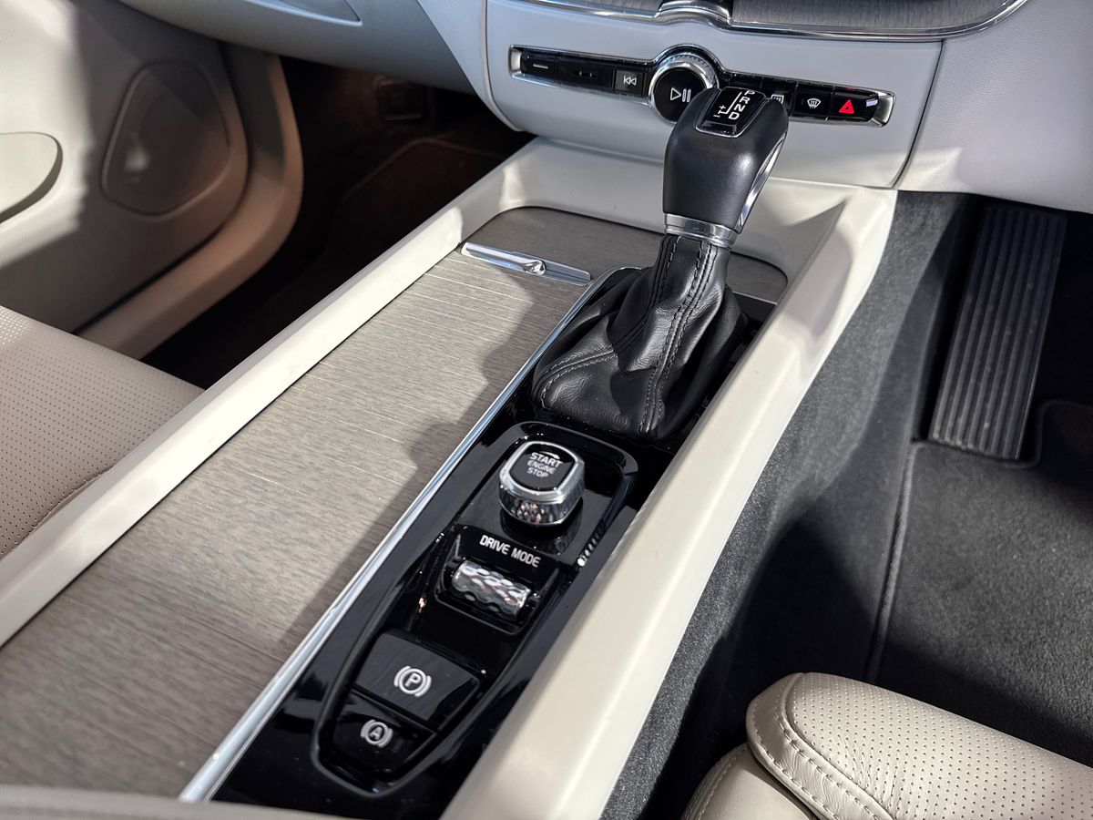 Used Volvo XC60 2018 for sale - 76355201: Photo 27