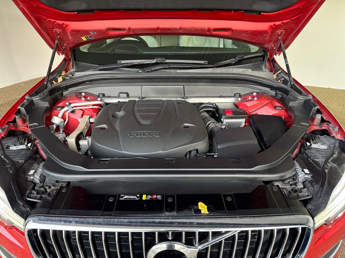 Used Volvo XC60 2018 for sale - 76355201: Photo 33