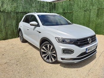 Used Volkswagen T-Roc 2019 for sale - 78699199: Photo