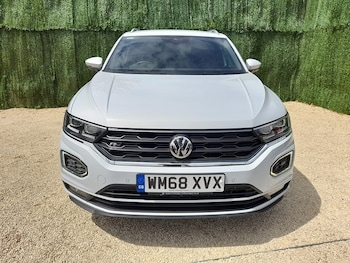 Used Volkswagen T-Roc 2019 for sale - 78699199: Photo