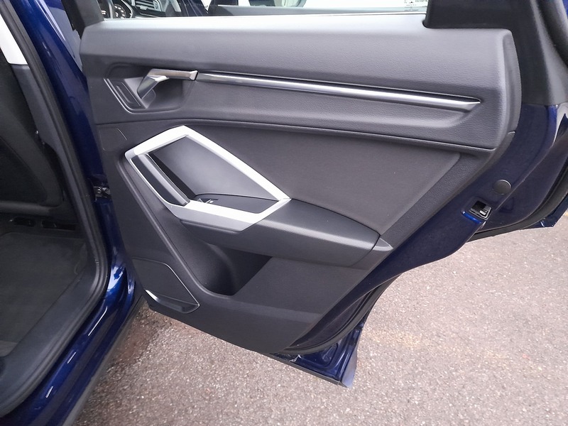 Used Audi Q3 2021 for sale - 77231269: Photo 10