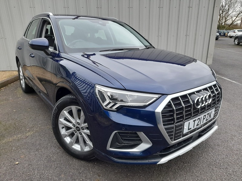 Used Audi Q3 2021 for sale - 77231269: Photo 2
