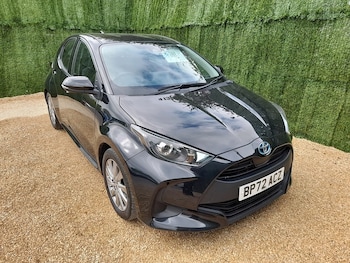 Used Toyota Yaris 2023 for sale - 78712056: Photo