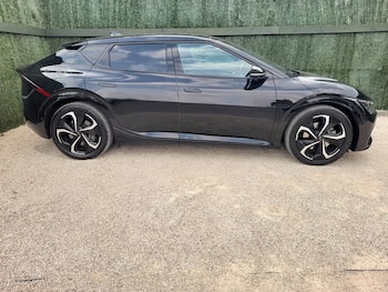 Used Kia EV6 2023 for sale - 79642496: Photo