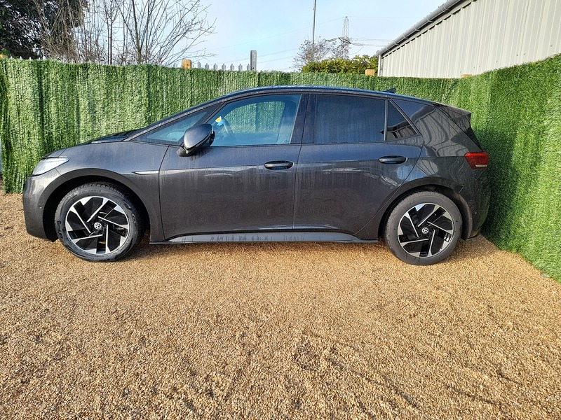 Used Volkswagen ID.3 2022 for sale - 77223005: Photo 3
