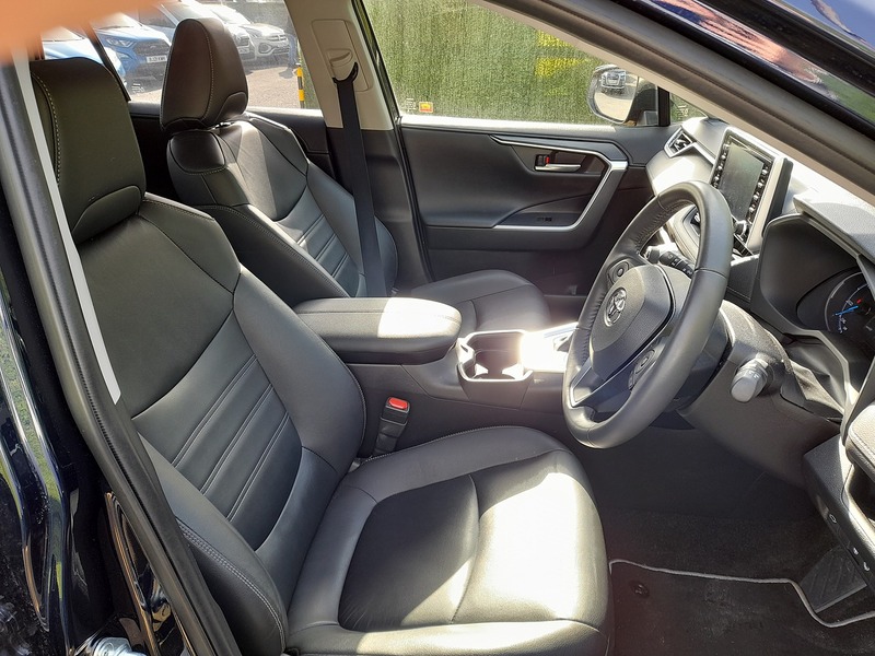 Used Toyota RAV4 2020 for sale - 77781121: Photo 12