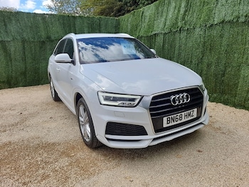 Used Audi Q3 2018 for sale - 78615917: Photo
