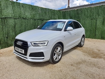Used Audi Q3 2018 for sale - 78615917: Photo