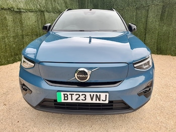 Used Volvo XC40 2023 for sale - 79130066: Photo