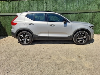 Used Volvo XC40 2022 for sale - 79197832: Photo