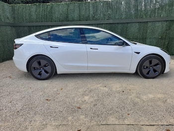 Used Tesla Model 3 2022 for sale - 79582424: Photo