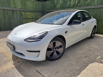 Used Tesla Model 3 2022 for sale - 79582424: Photo