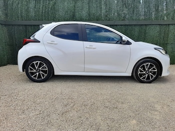 Used Toyota Yaris 2023 for sale - 79261994: Photo