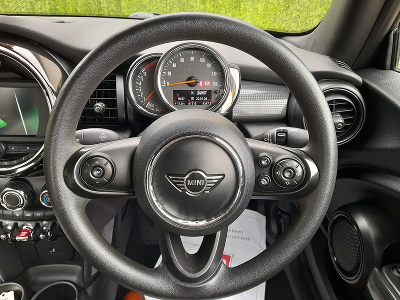 Used MINI Convertible 2018 for sale - 77231287: Photo 23