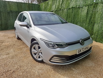 Used Volkswagen Golf 2023 for sale - 77905987: Photo