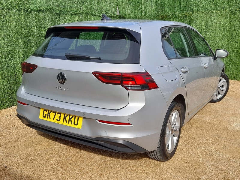 Used Volkswagen Golf 2023 for sale - 77905987: Photo 6