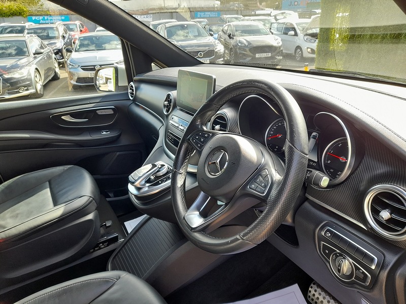 Used Mercedes-Benz V-Class 2018 for sale - 77568341: Photo 15