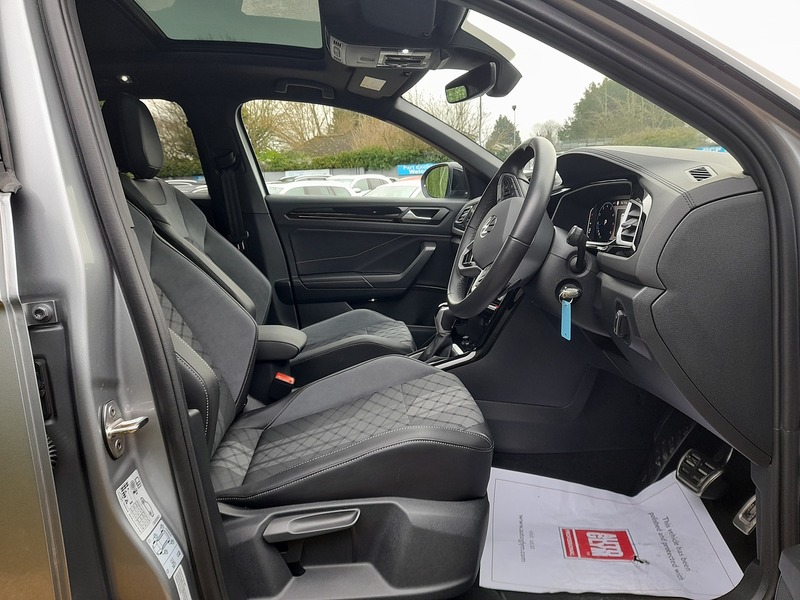 Used Volkswagen T-Roc 2024 for sale - 77547798: Photo 15
