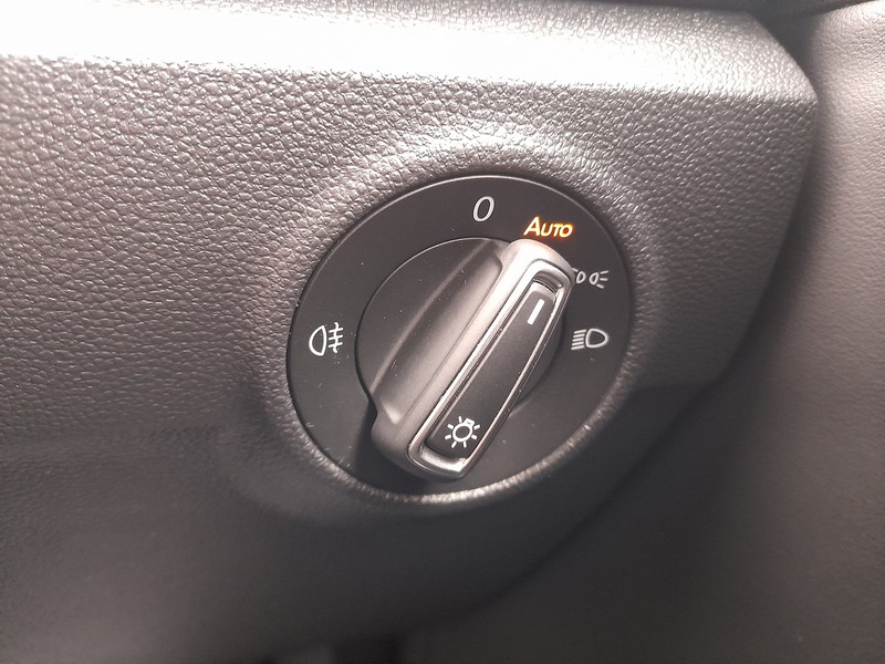 Used Volkswagen T-Roc 2024 for sale - 77547798: Photo 31