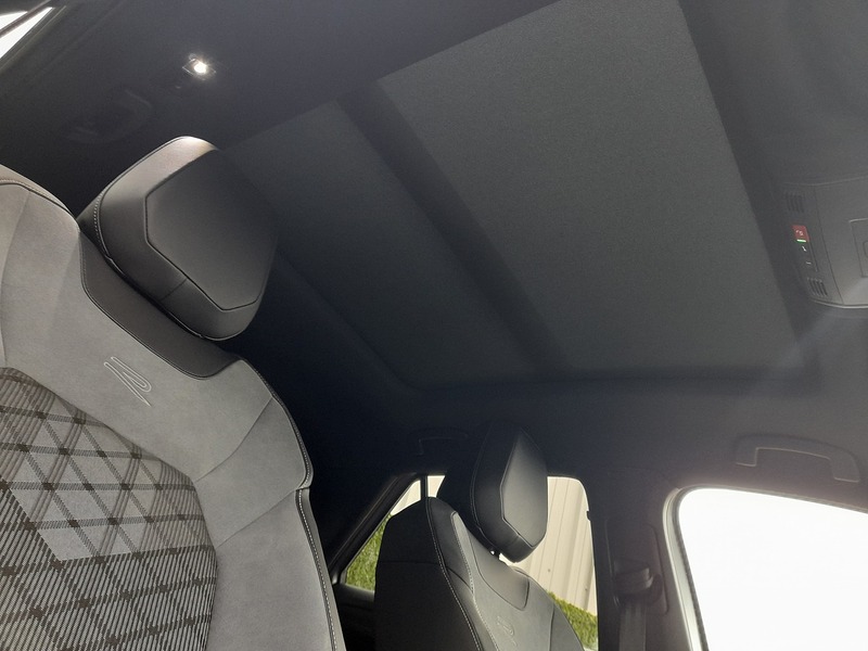 Used Volkswagen T-Roc 2024 for sale - 77547798: Photo 48