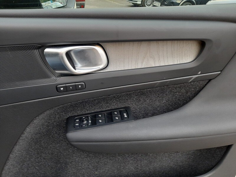 Used Volvo XC40 2023 for sale - 77231320: Photo 19