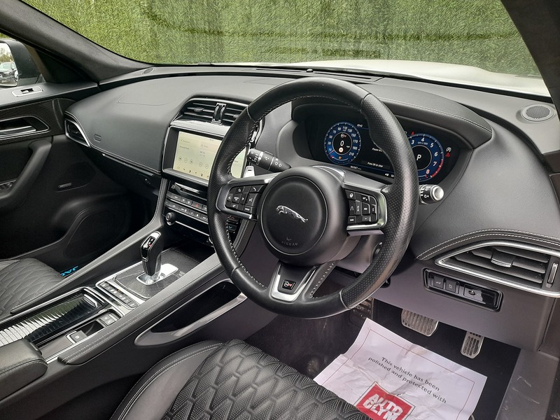 Used Jaguar F-Pace 2018 for sale - 77324452: Photo 18