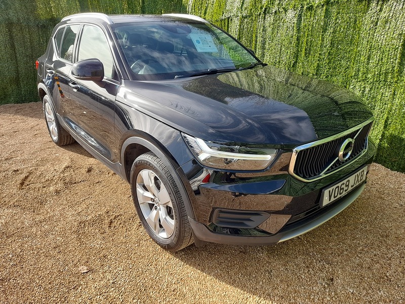 Used Volvo XC40 2019 for sale - 77640084: Photo 2